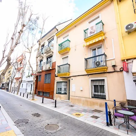 Edificio Francisco Cano By 10tosea * 푸엔히롤라