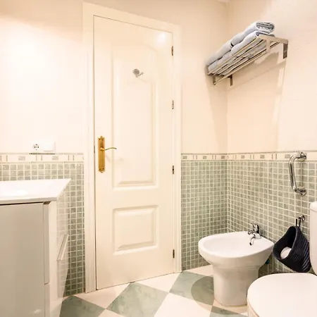 Edificio Francisco Cano By 10tosea Apartman *