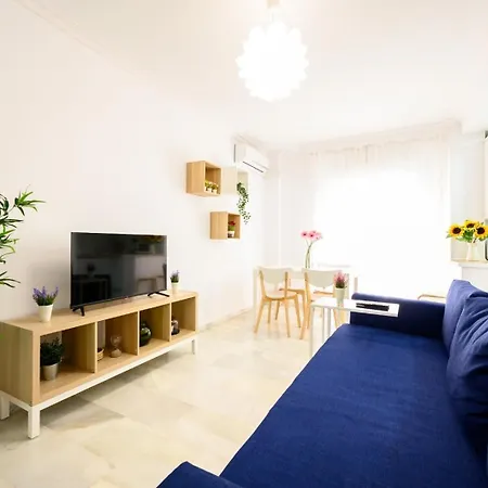 Edificio Francisco Cano By 10tosea Apartman