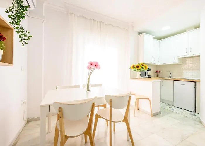 Apartment Edificio Francisco Cano By 10tosea