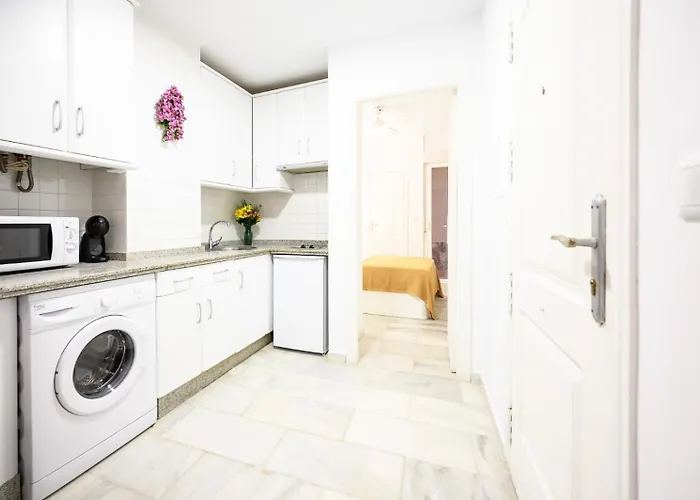 Edificio Francisco Cano By 10tosea * Fuengirola